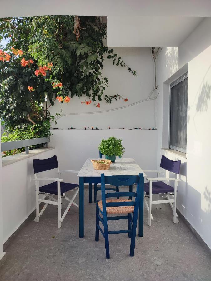 Charming Cozy Suites Naxos City Buitenkant foto