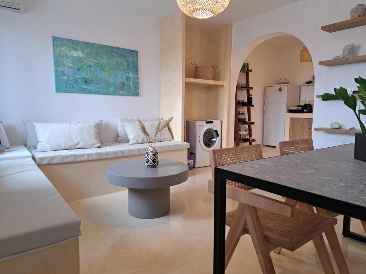 Charming Cozy Suites Naxos City Buitenkant foto
